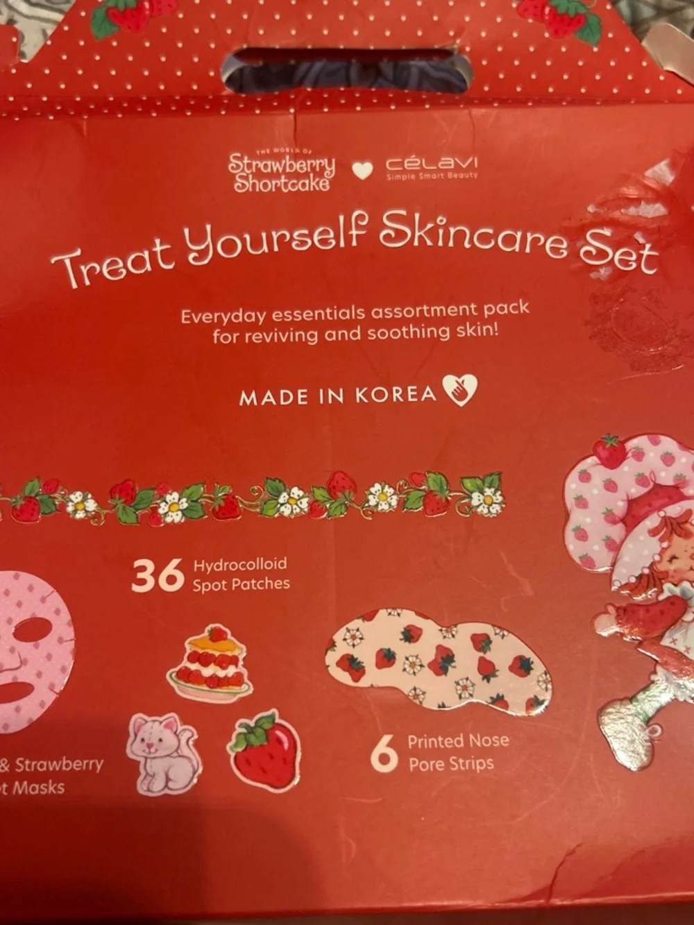 Strawberry Shortcake Treat Yourself Skincare Set - Red